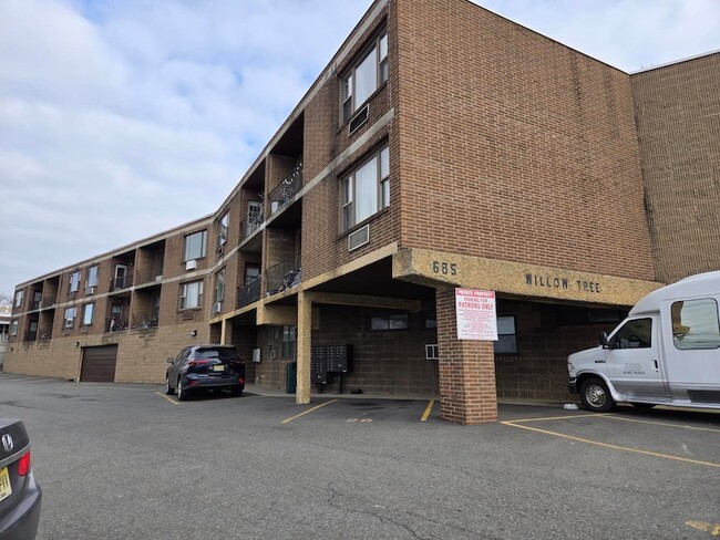 Photo - 685 Prospect Ave Unit 10B