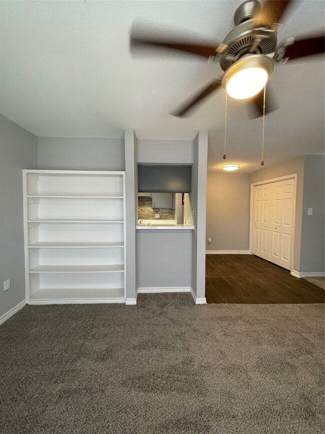 Photo - 16414 Stuebner Airline Rd Apartamento