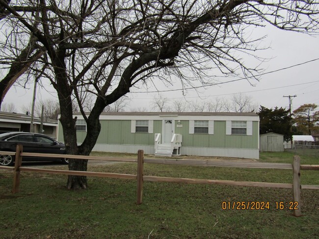 Very Nice Double Wide Home located in Cach... - Very Nice Double Wide Home located in Cach...