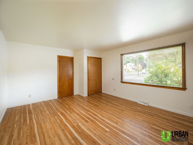 1406-1408 S Cedar St Unit 1408