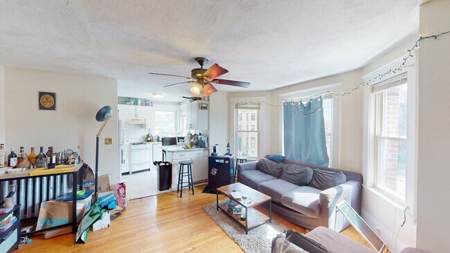 Photo - 217 Chestnut Hill Ave Unidad 6