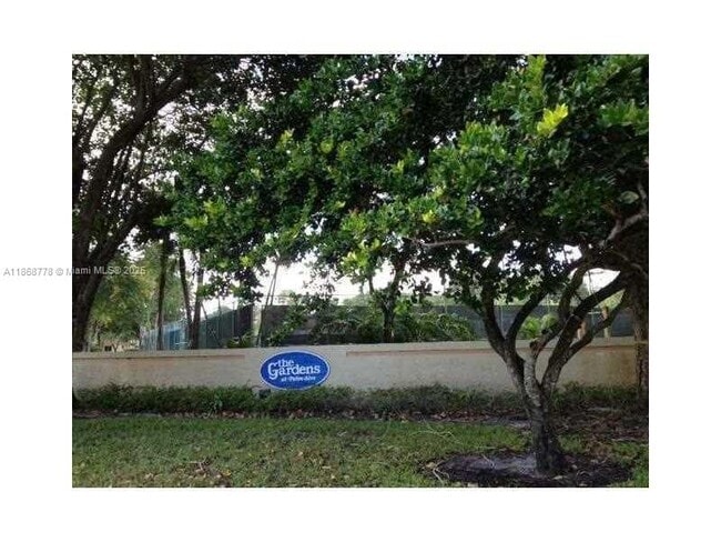 Building Photo - 300 Gardens Dr Unit 103 Rental