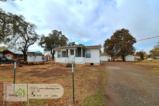 Building Photo - 6530 Dale Ln
