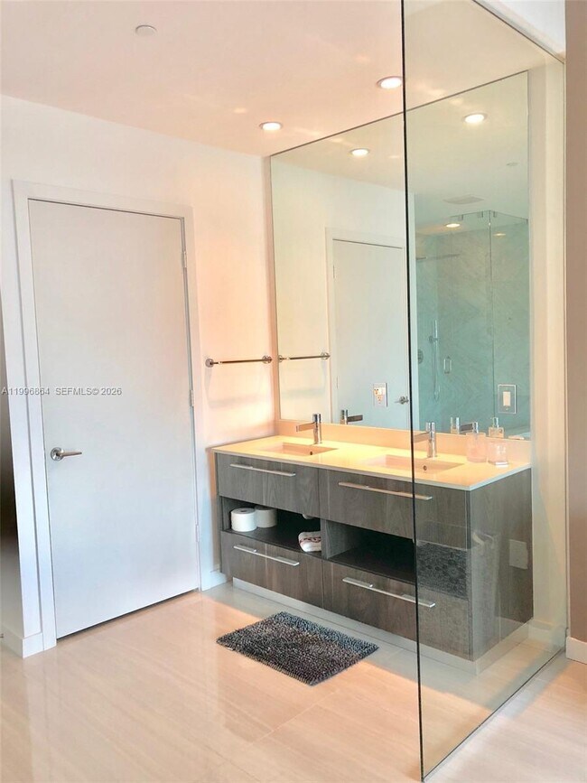 Photo - 480 NE 31st St Unit 702