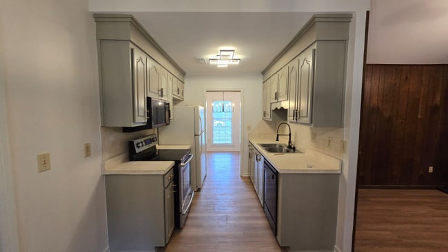 Photo - 4328 Cheviot Dr