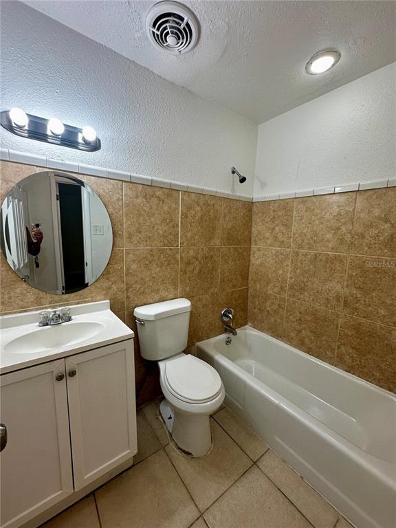 Photo - 7600 Ravenna Ave