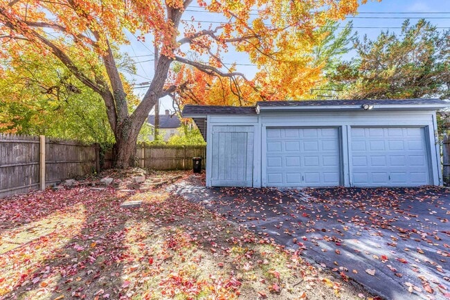 Photo - Spacious 4-Bedroom Cleveland Heights Home with Central Air & 2-Car Garage