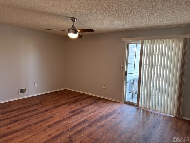 Building Photo - 498 Witney Ct Rental