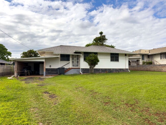 Building Photo - Charming Renovated 2 Bedroom Home with Fenced Yard – Wahiawa