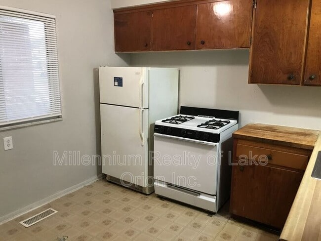 Photo - 105 Walnut St