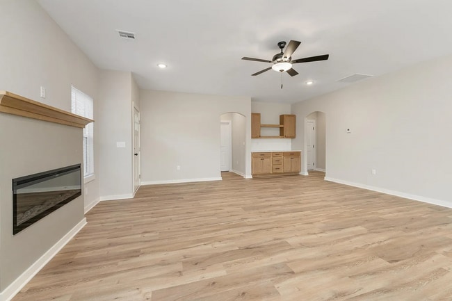 Photo - 2123 E Elk Rdg Ave