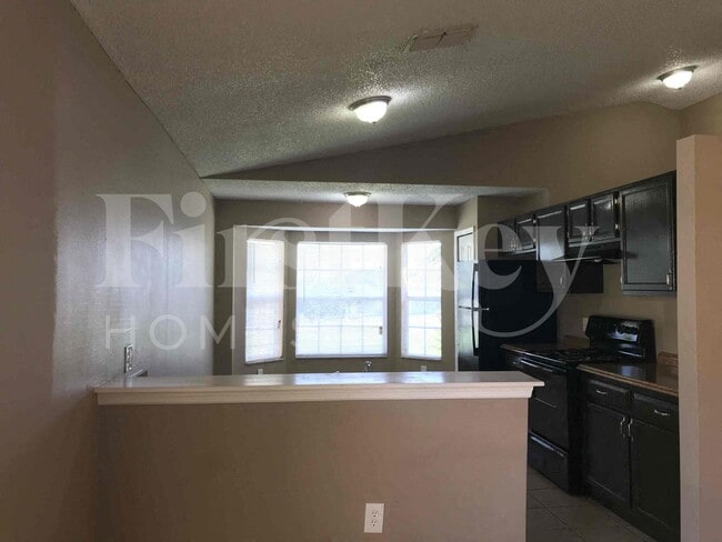 6524 Viewpoint Ct