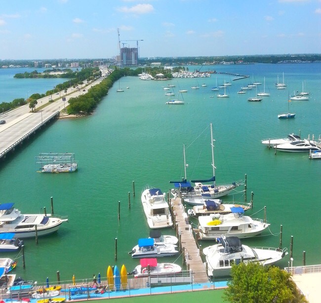 Primary Photo - Bayshore Yacht & Tennis Club