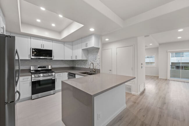 Carlyle Condominiums
