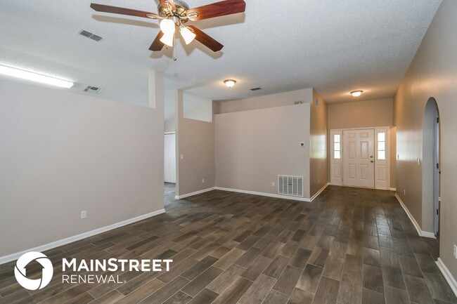 Building Photo - 1693 Spring Branch Dr W Rental