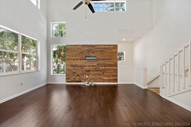 4822 Chancellor Dr Unit 23
