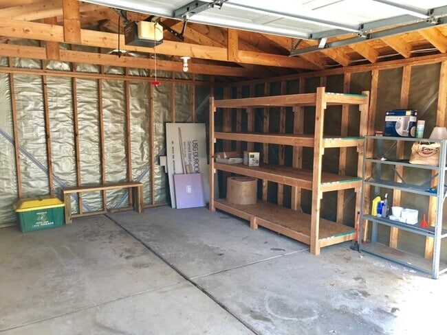 Building Photo - 1711 Barrett Ave Rental