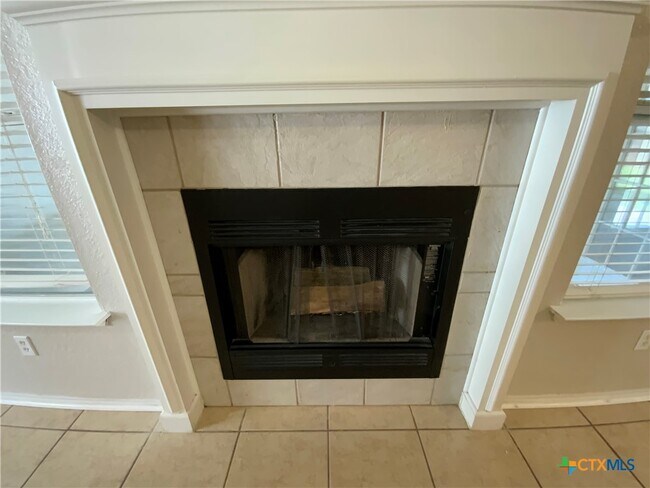 Photo - 1719 Bent Oak Dr