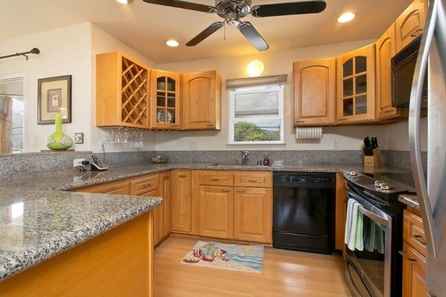 Building Photo - Charming Kailua Apartment