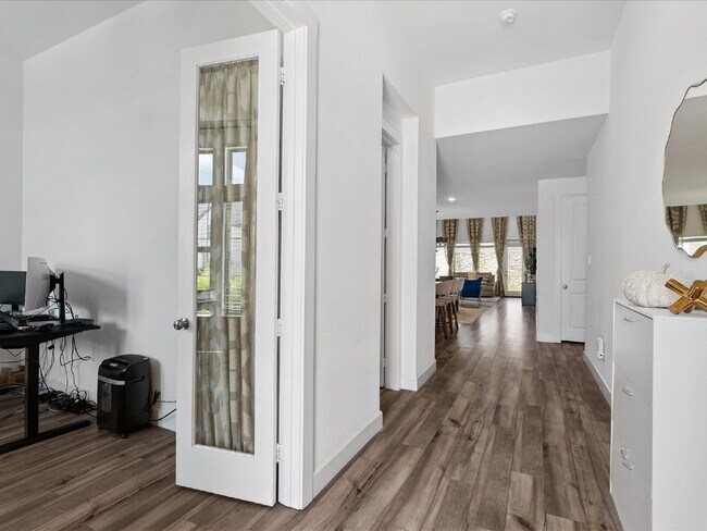 Photo - Spacious Home with Soaring Ceilings, Dual ...