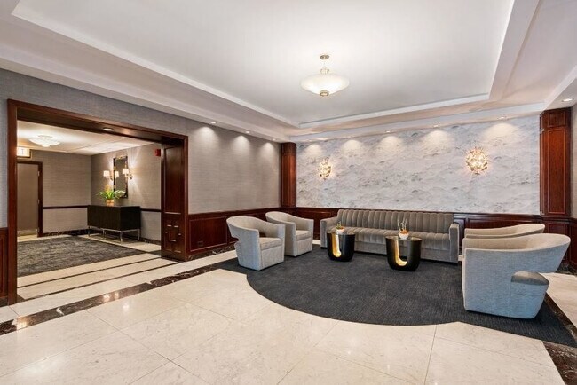 Photo - 1313 N Ritchie Ct Unit 2403