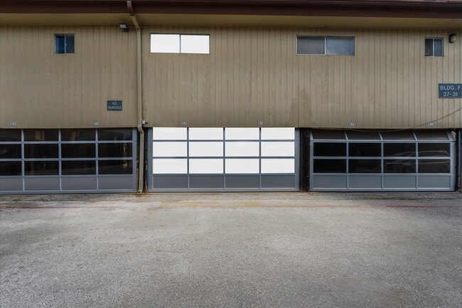 Building Photo - 7714 Renwick Dr Unit 23