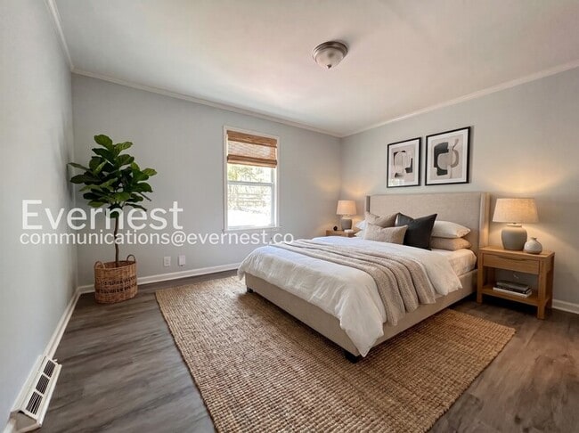 Photo - 1174 Alemeda Dr