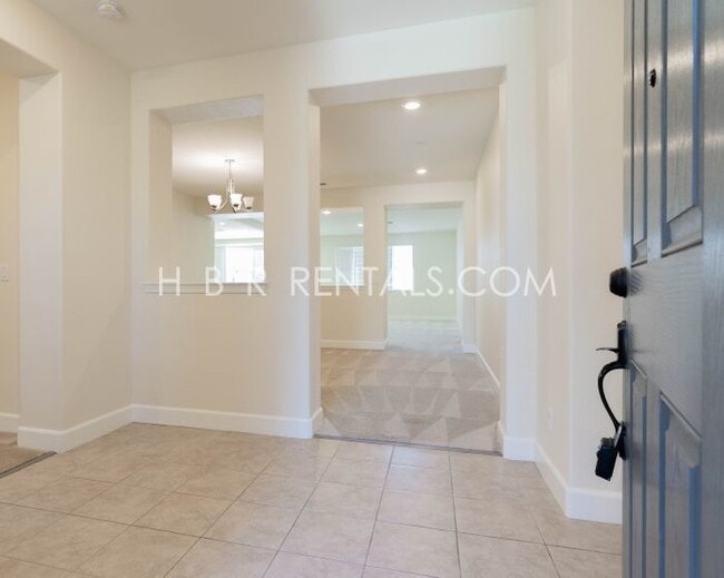 Photo - Spacious Elegance: 4-Bedroom with 3.5 Baths in Manteca