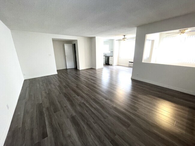 Photo - 10973 Palms Blvd