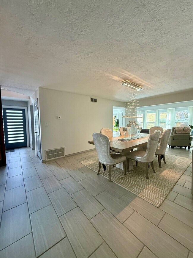 Photo - 3222 Freshmeadows Dr