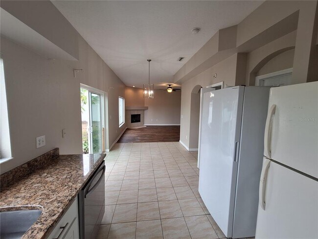 Photo - 27854 Breakers Dr