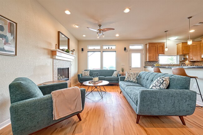 Photo - 2102 Todville Rd