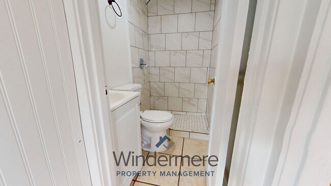 Photo - Coll817 Unit Coll821