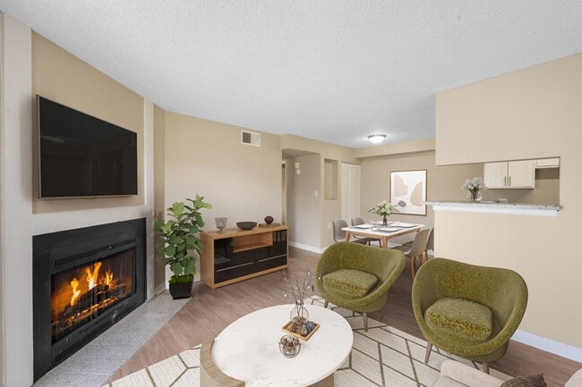 BellaTerra_2025_livingrm_01_virtuallystaged - Bella Terra at City Center Apartments