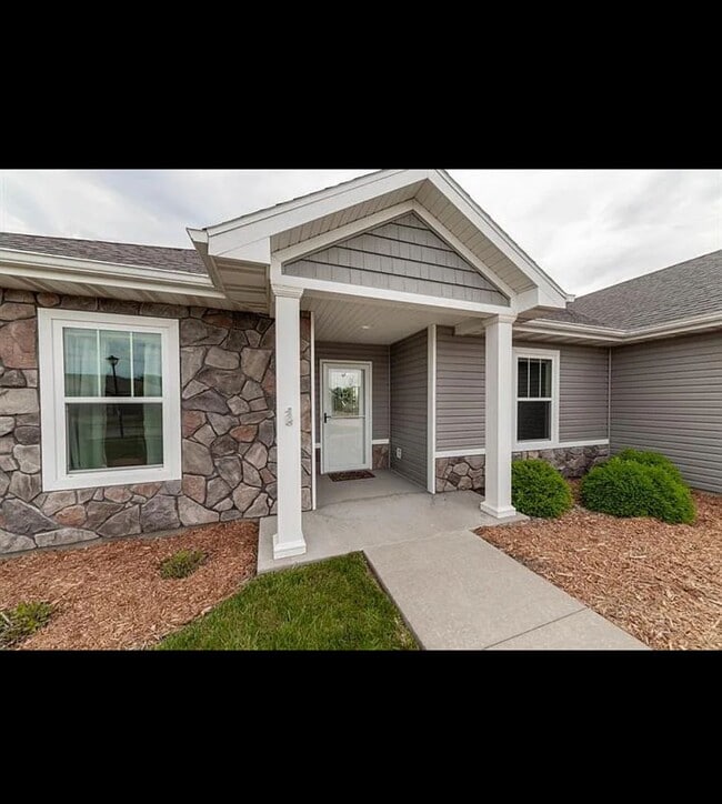 Photo - 4 bedroom 2 bath.