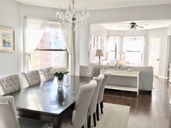 Photo - 3253 N Kenmore Ave Unit 2