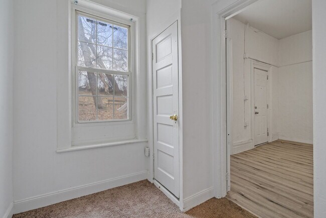 Photo - 21 Myrtle Ave