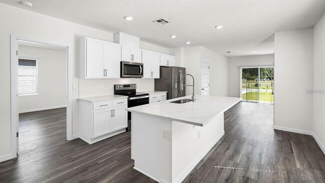 Photo - 1628 Hummingbird Rd