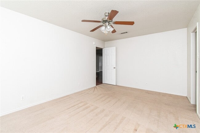 Building Photo - 3408 Ida Dr