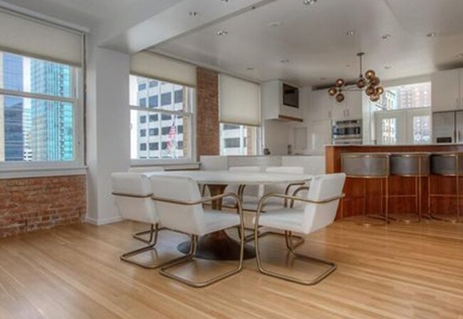 411 West 7th-ID20007