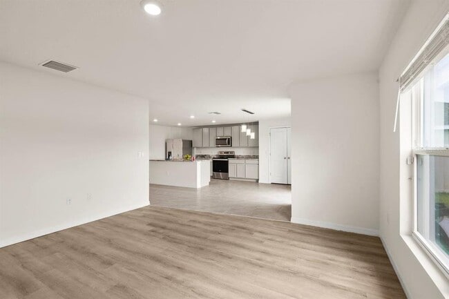 Photo - 7782 Sail Clover Ln