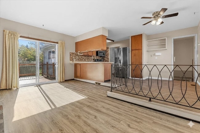 Photo - 4709 Stillwell Ave Casa