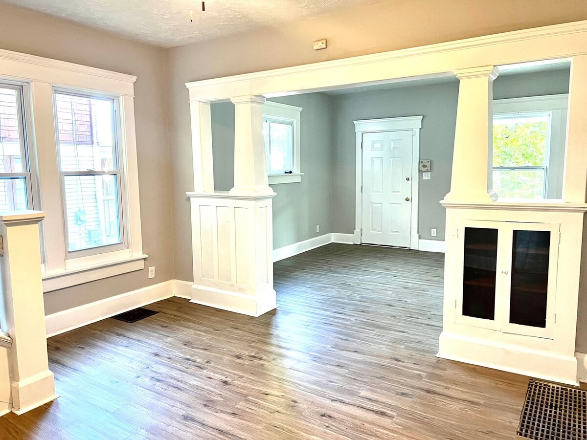 Photo - 39-41 FLORENCE AVE Unit 41