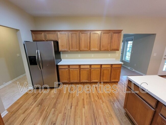 Photo - 16 Secretariat Ln