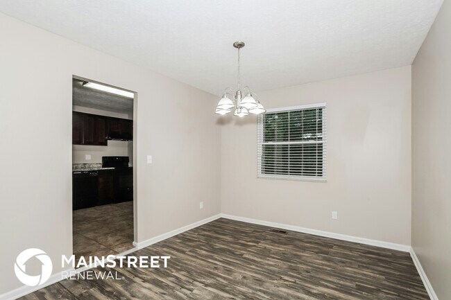 Photo - 6407 Linstead Rd