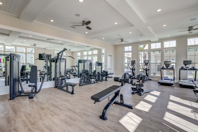 Alton Serenoa apartments — community photo