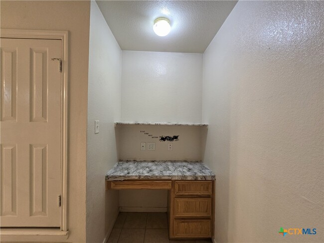 Photo - 1411 Nicholas Cir