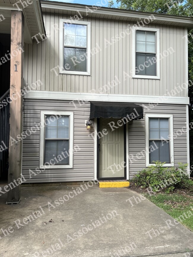 Building Photo - 2120 Old Sterlington Rd