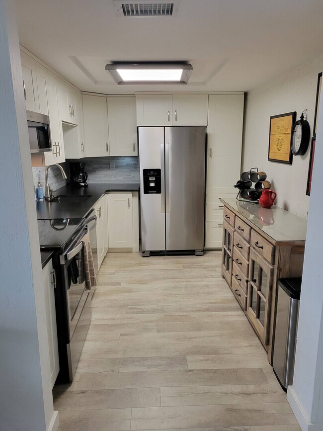 Photo - 618 Bird Bay Dr S Unit 307