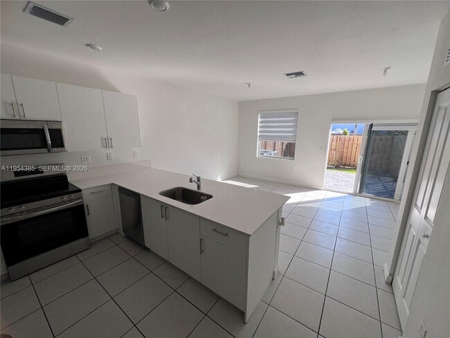 Photo - 17964 SW 358th St